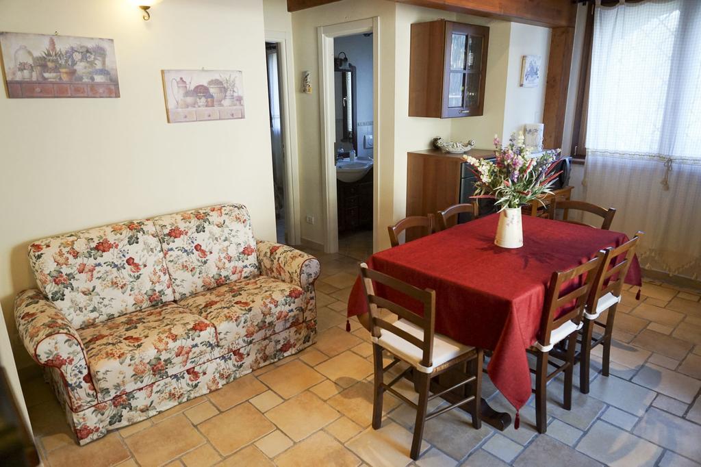 Taormina Villa Ibiscus Alcantara Gaggi Exterior photo